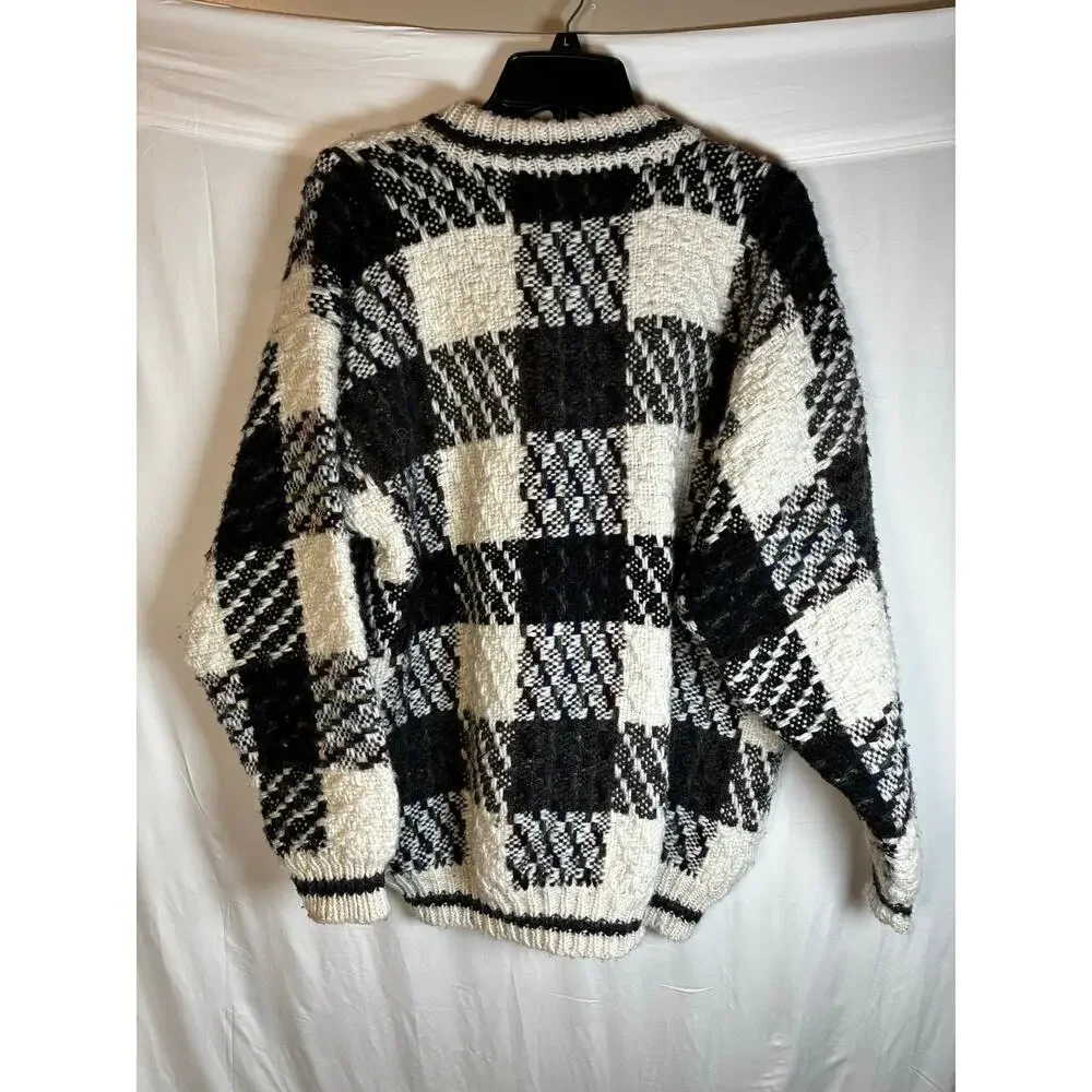 Otavalo Native American Wool L Hand Made in Ecuador Cardigan Chunky Knit - Picture 2 of 8